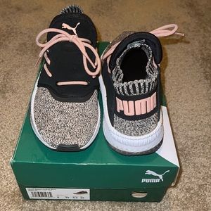 Women’s Puma Sneakers